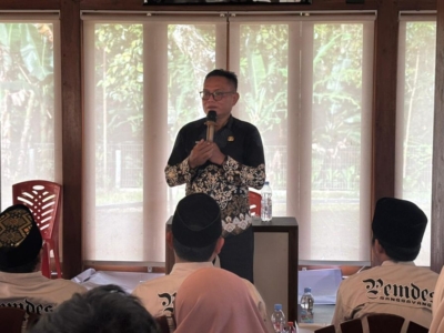 Peningkatan Kapasitas Perangkat Desa dan BPD Desa Tenjolaya Digelar di Villa Cielok Cigadog