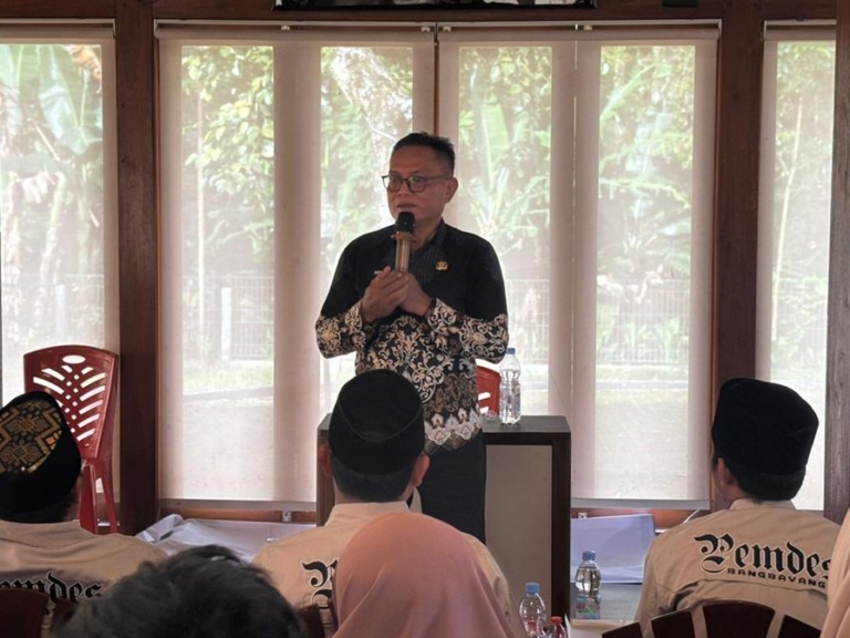 Peningkatan Kapasitas Perangkat Desa dan BPD Desa Tenjolaya Digelar di Villa Cielok Cigadog