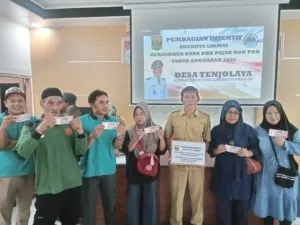 Pemerintah Desa Tenjolaya Salurkan Insentif Linmas Tahap II